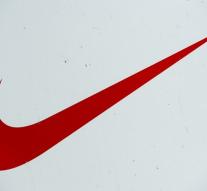 Nike founder donates $ 400 million to university