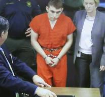 Nikolas Cruz (19) confesses murder Florida