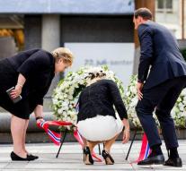 Norwegians commemorate attacks by Breivik
