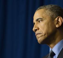 Obama calls for comprehensive approach gunmen