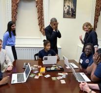 Obama: Wifi in the White House's annoying