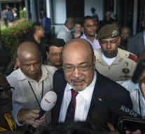 Opposition Suriname argues again against Bouterse