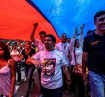 Opposition Venezuela wants national strike
