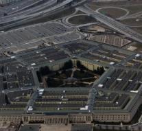 Pentagon challenges hackers out