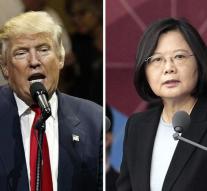 'Phone call Taiwan with Trump petty '