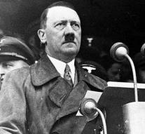 Phonebook Hitler auctioned for 37 mille
