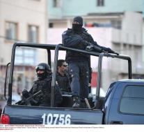 Police Mexico finds five beheaded bodies