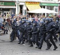 Police performance in riots G20 top examined