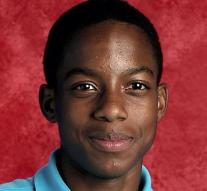 Police USA shoot black teenager (15) by head