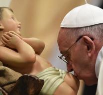 Pope calls for solidarity