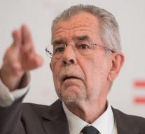 Presidential Austria threatened with death