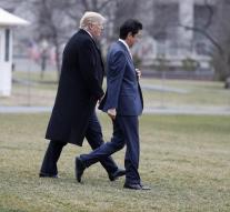 Press can not see how Abe and Trump golf