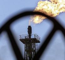 Price oil shrinks sharply