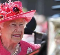 Queen Elizabeth feels unwell and cancels plans