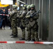 Railway stations open after terror threat Munich
