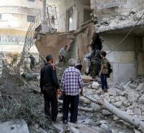 Rebel Areas Aleppo bombed