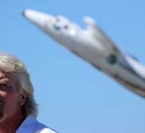 Richard Branson resumes test flights new spaceship