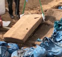Roman sarcophagus dug up in London