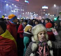 Romanians protest against sentence reduction