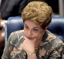Rousseff defends himself against dismissal