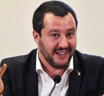 Salvini: take rescued migrants home