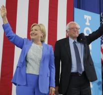 Sanders promises to support Clinton