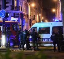 Seven terrorists attacks Paris slain