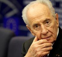Shimon Peres: hawk to Nobel laureate