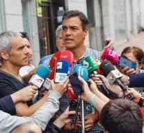 Sánchez back as leader of Spanish socialists