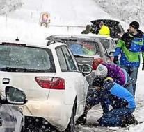 Snow chaos Alps, weather meters snow expected