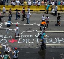So far 42 killed in protests Venezuela