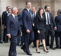 Spanish king at memorial victims