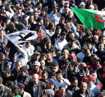 Spontaneous protests against regime Algeria