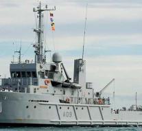 Suppose old warship buys 'several hundred thousand dollars'