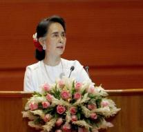 Suu Kyi start peace process in Myanmar