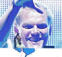 Swedish DJ John Dahlbäck recognizes pressure Avicii