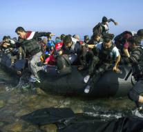 ' Syrian refugees from Turkey to EU '
