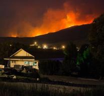 Thousands of evacuations by forest fires Canada