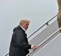 Trump flies back to Texas