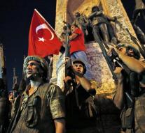 Turkey wants more arrest 243 soldiers