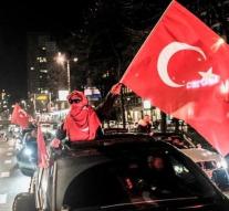 'Turks target knock teams'