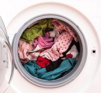Twin drowns in washing machine