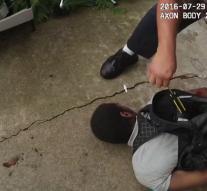 US police shoot dead black teenager