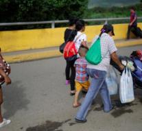 Venezuelan women sell their hair