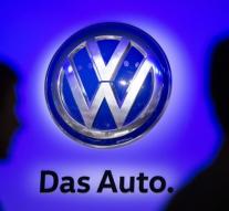 'VW puts items in shop window '