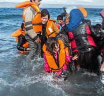 Weather boat capsized migrants