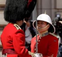 Wife to head British royal bodyguard