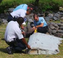 Wreckage probably MH370