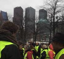 Yellow vests in The Hague: 'Poverty policy on the shovel'