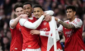 Arsenal Dominance on Corner Kicks Extends Premier League Lead over Chelsea's Red Card Woes